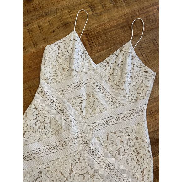 Lover the Label | Rapture White Lace Midi Dress Sz 8 Bridal LWD Occasion Floral - Picture 11 of 16